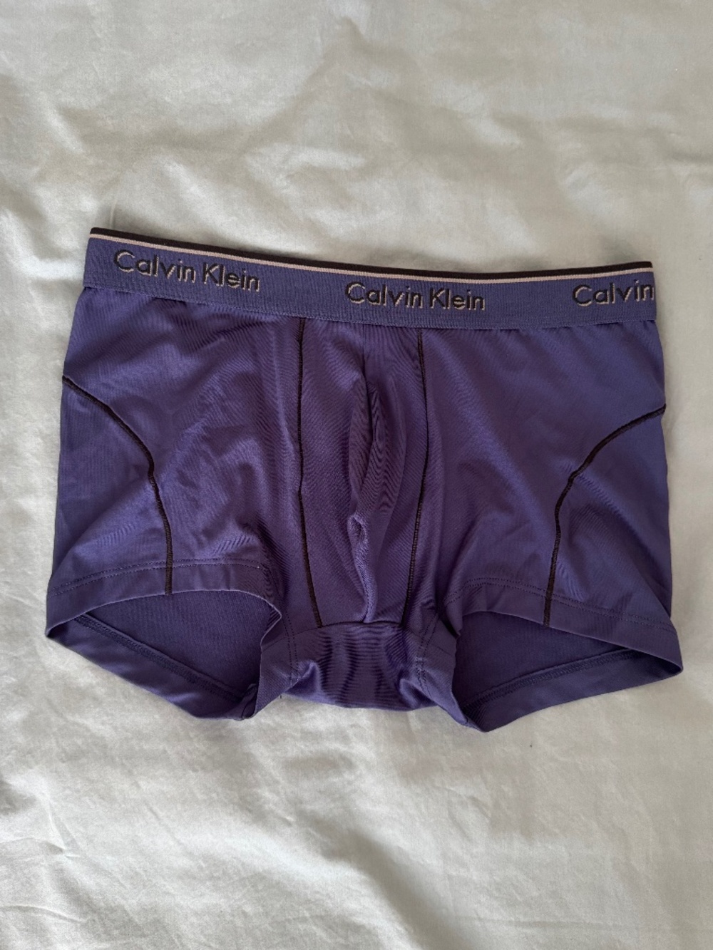 Calvin Klein Liquid Cotton Low-Rise Trunks - NWT - Size Small - Style U9704